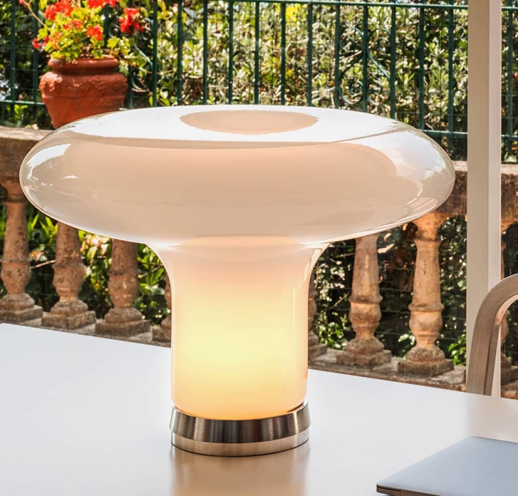 Lesbo Table Lamp