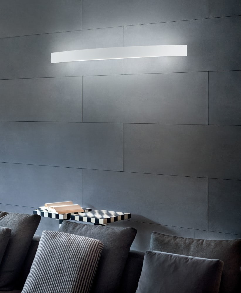 Curvé LED Wall Light