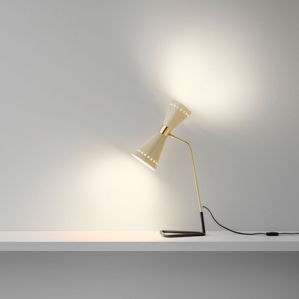 Megafono Table Lamp