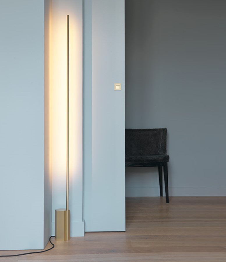 Link Floor Lamp