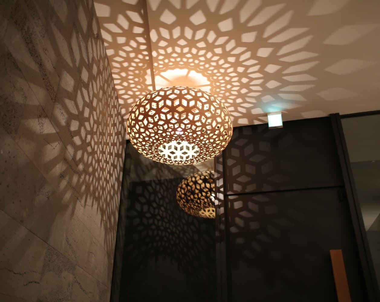 Snowflake Suspension Lamp