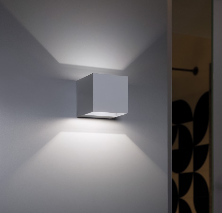 Dodo 100 Outdoor Wall Light