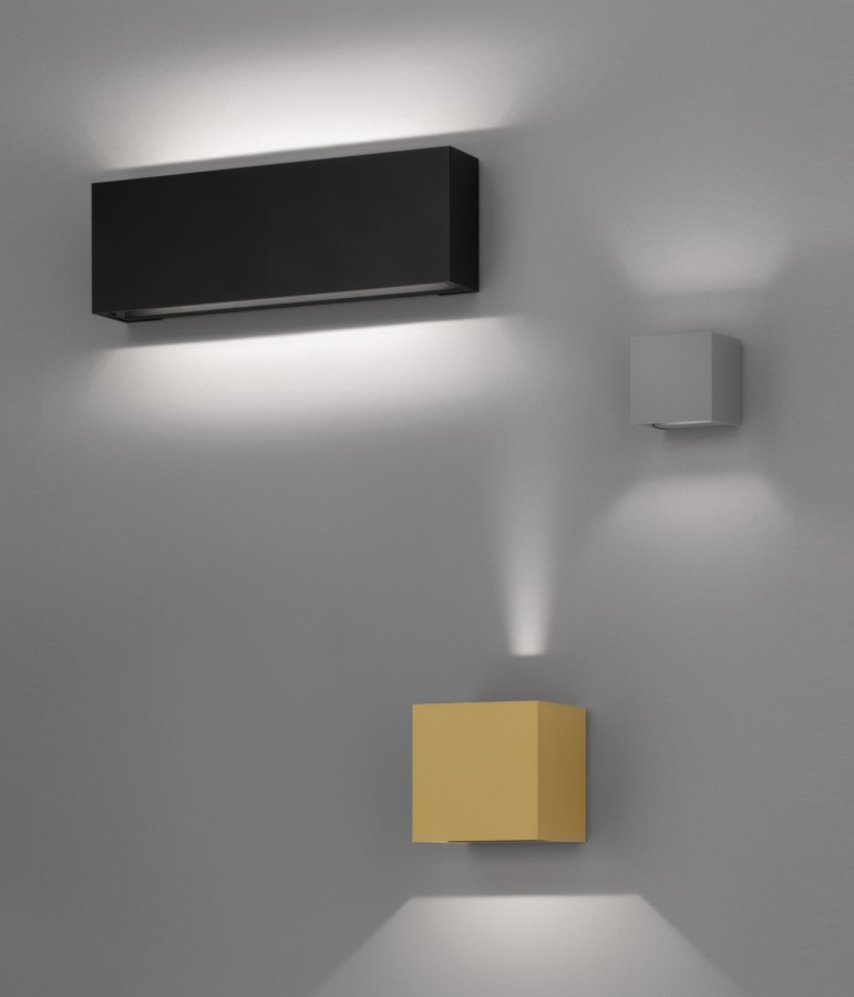 Dodo 300 Outdoor Wall Light