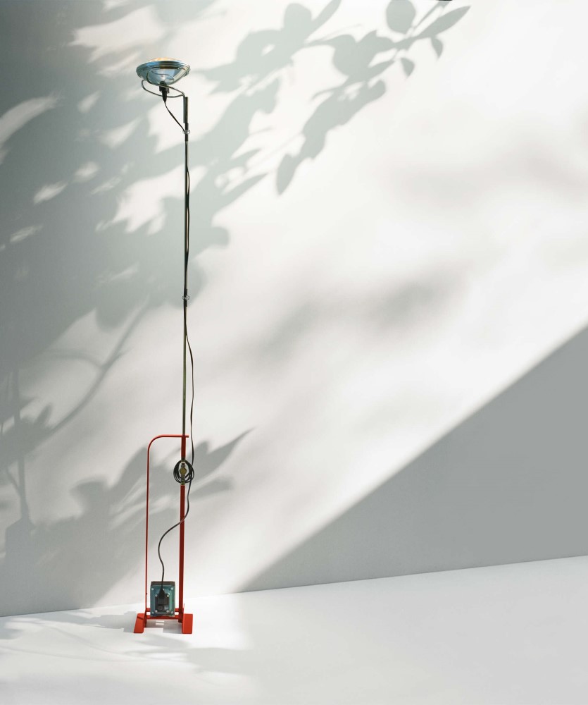 Toio LED Floor Lamp