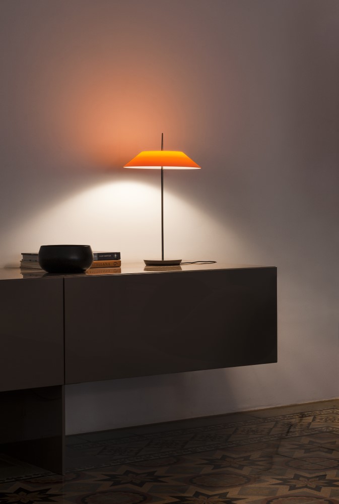 Mayfair 5500 Table Lamp