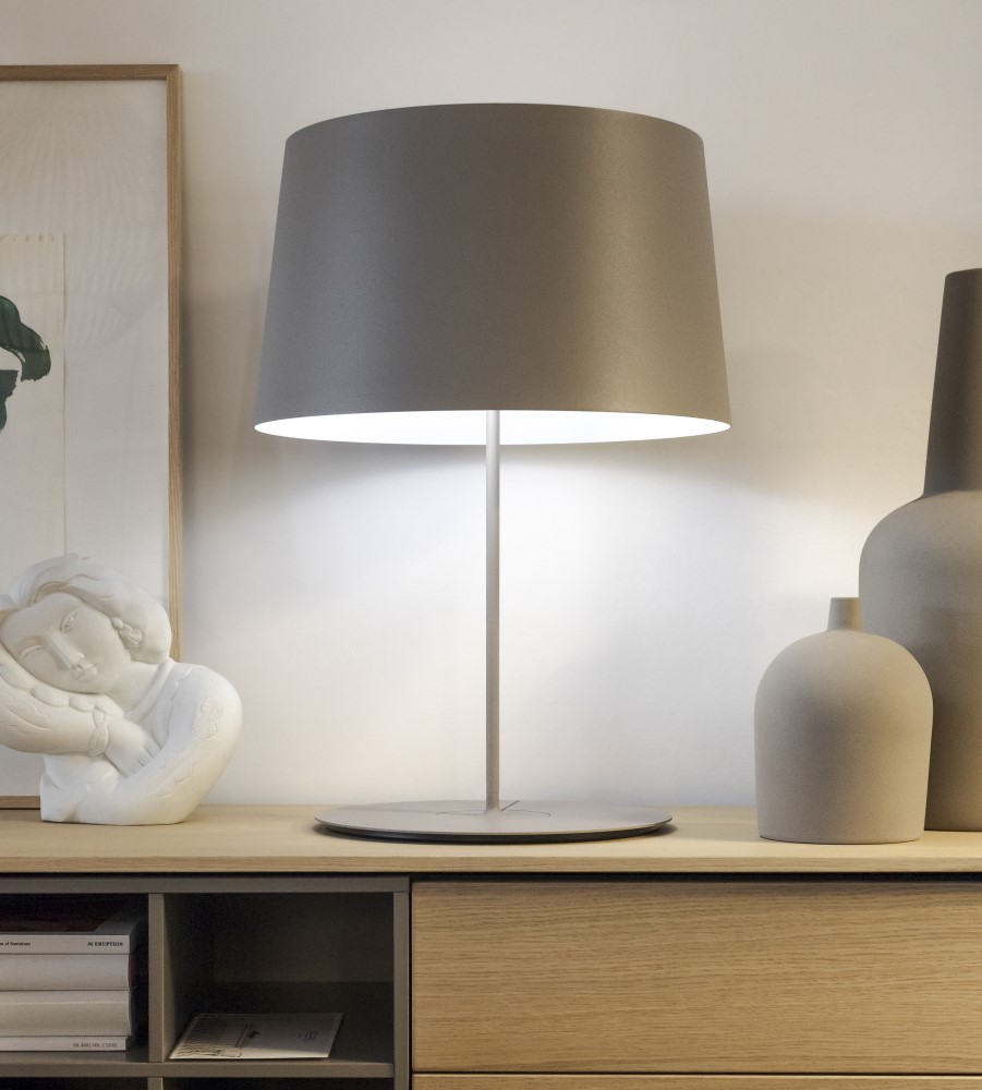 Warm 4901 Table Lamp