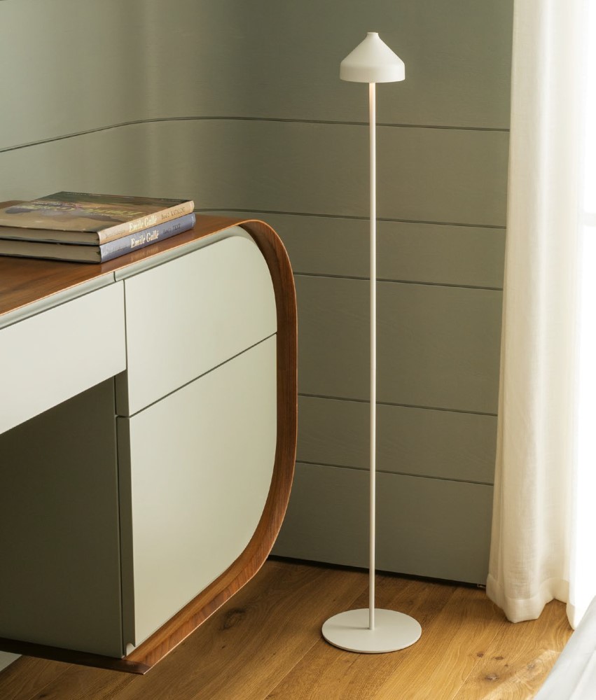 Amelie Floor Lamp