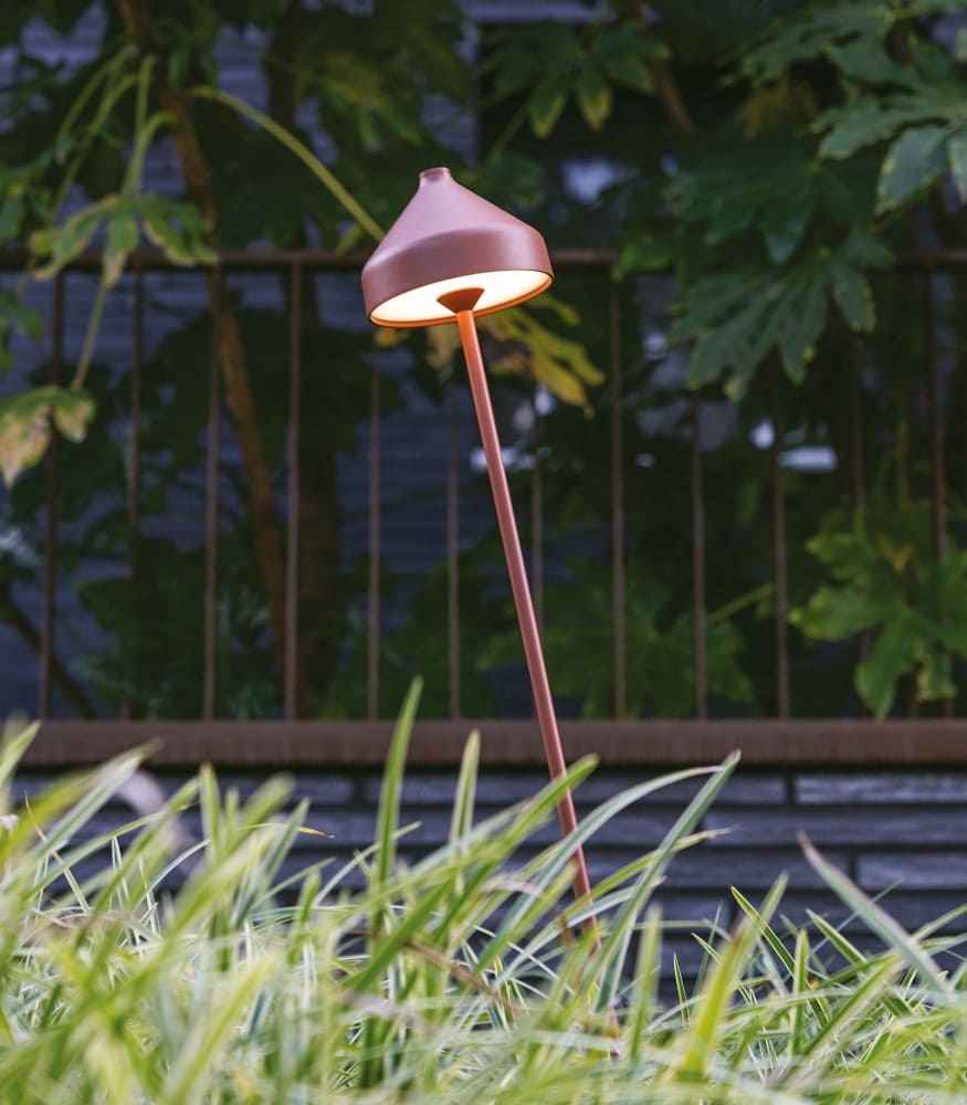 Amelie Lamp with peg