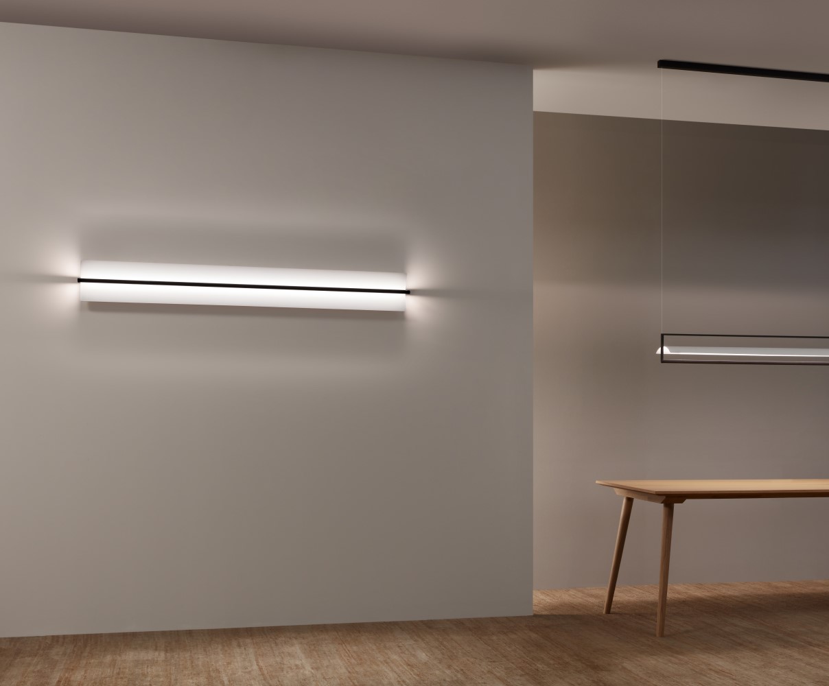 Kontur 6418 Wall Light