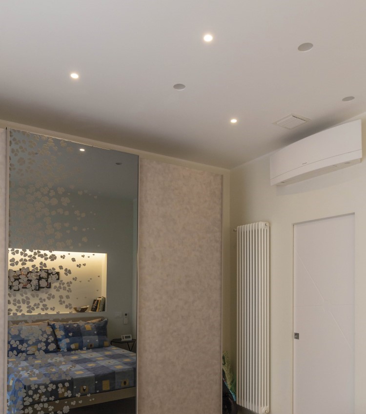 4177 Ceiling Recessed Light