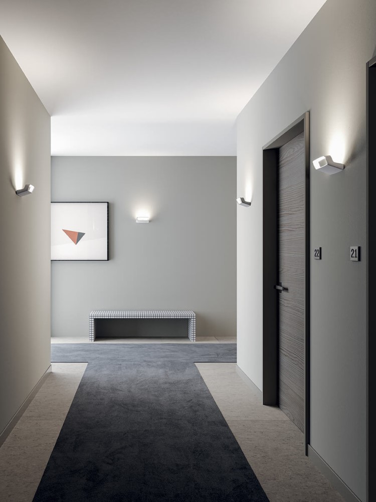 Aile Wall Lamp