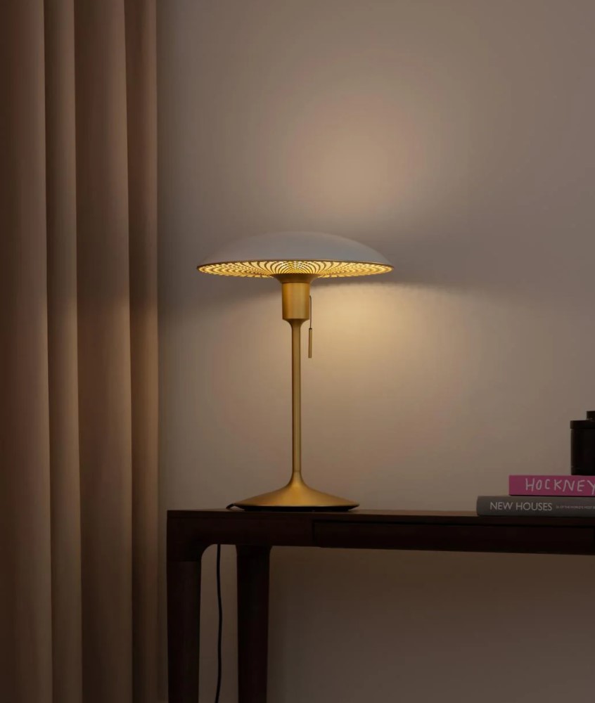 Manta Ray Table Lamp