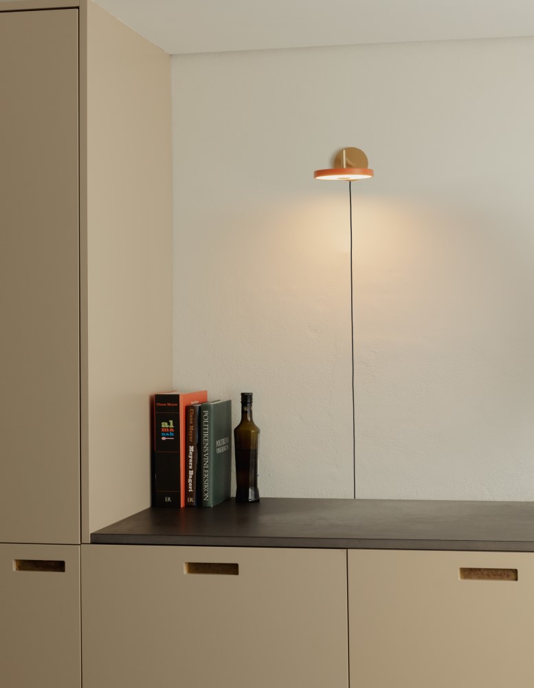 Asteria Short Wall Light