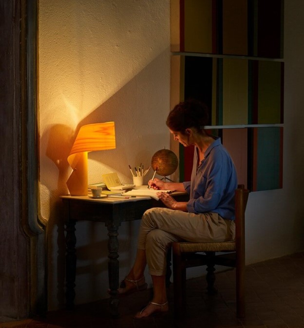 Air Table Lamp