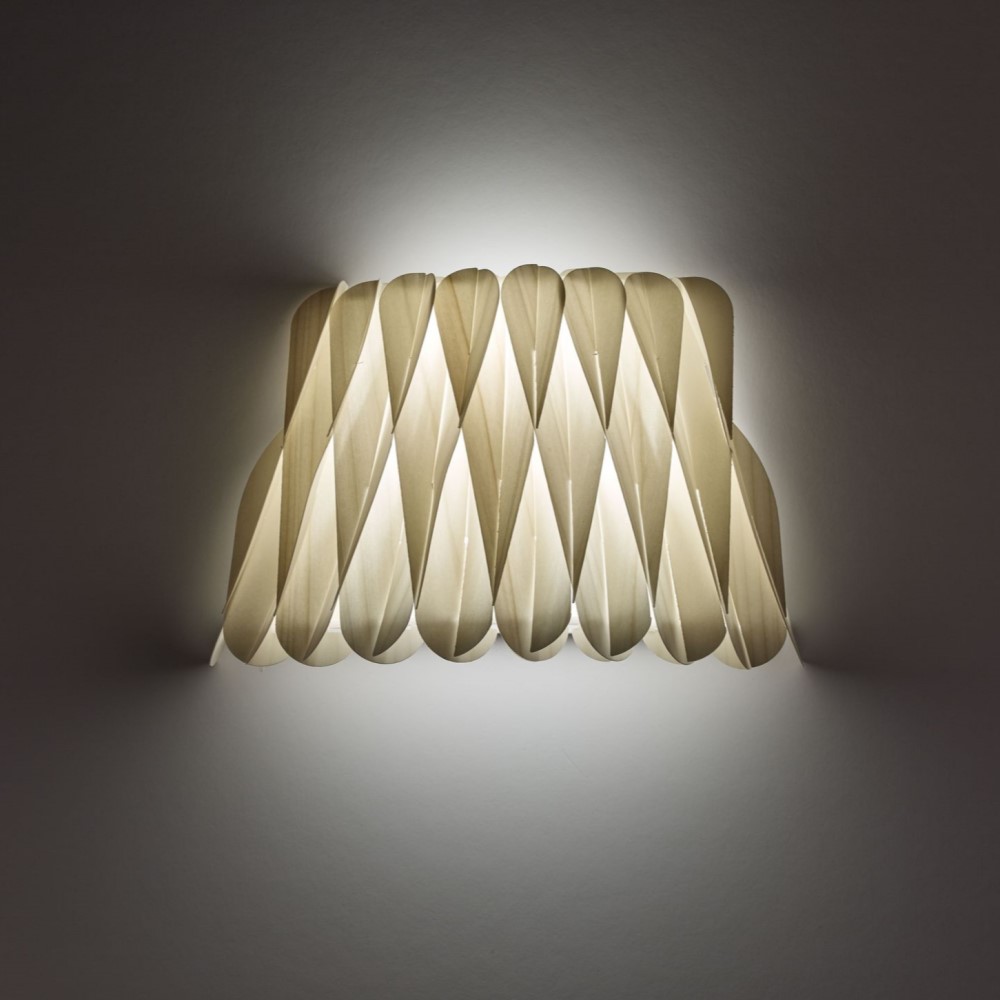 Lola Wall Light