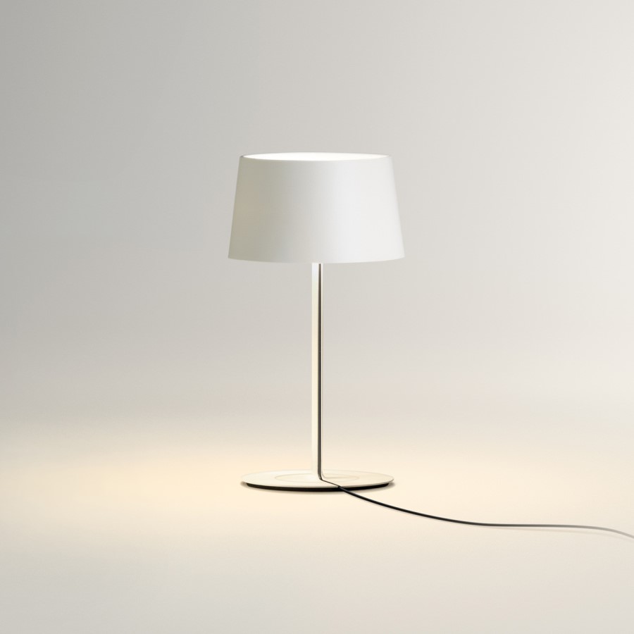 Warm 4896 Table Lamp