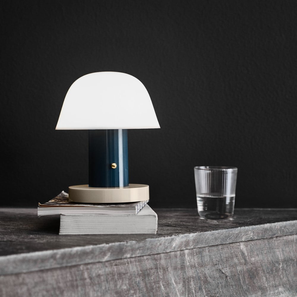 Setago Portable Table Lamp