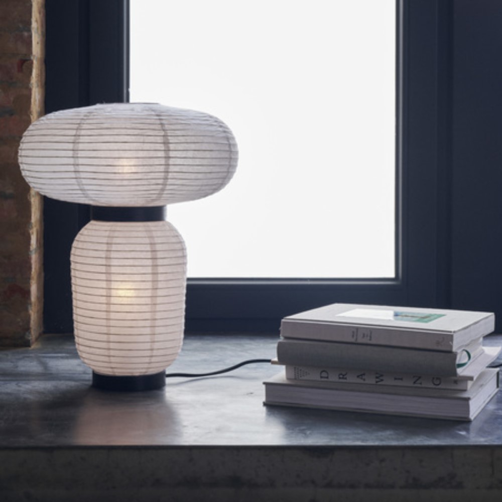 Formakami Table Lamp