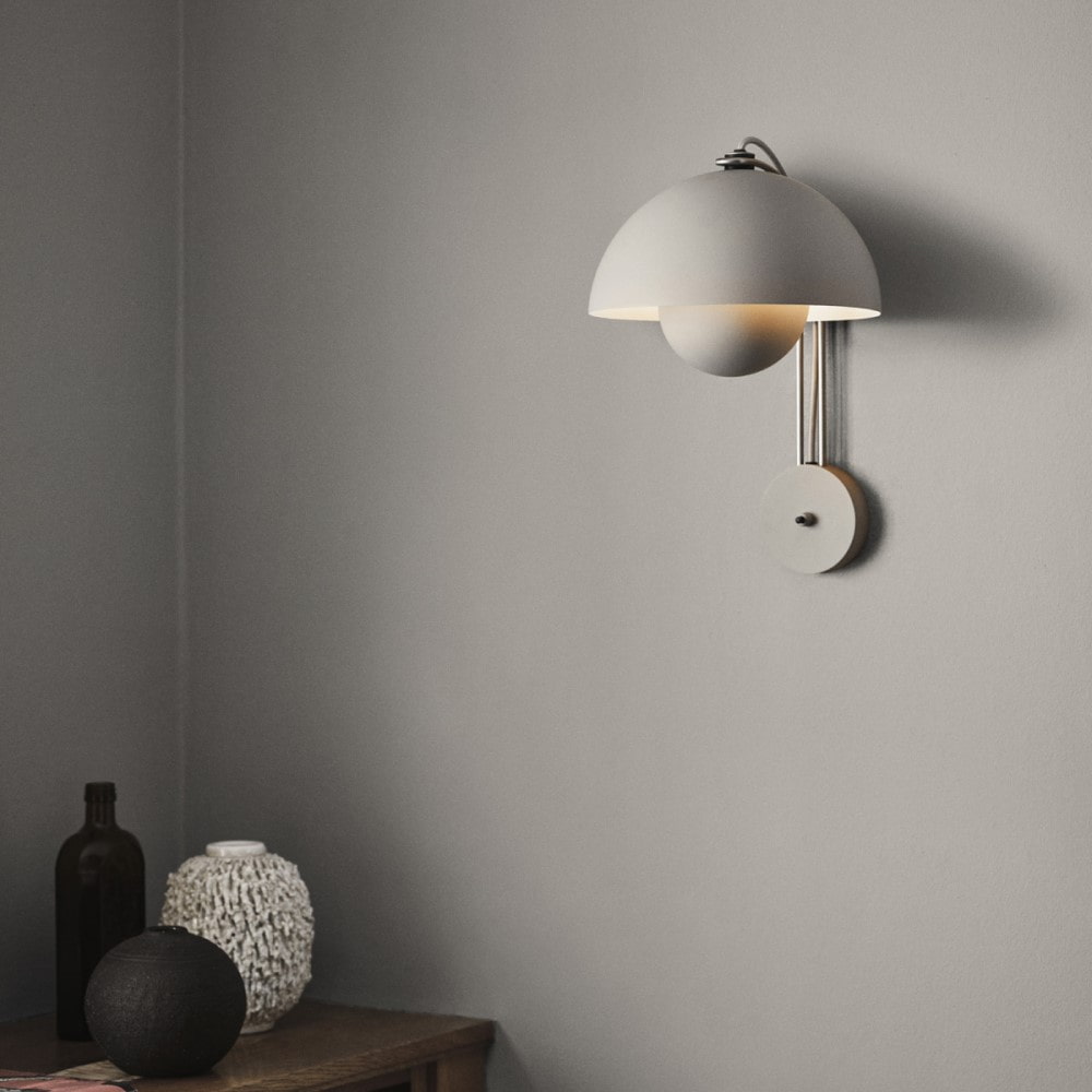 Flowerpot Wall Lamp