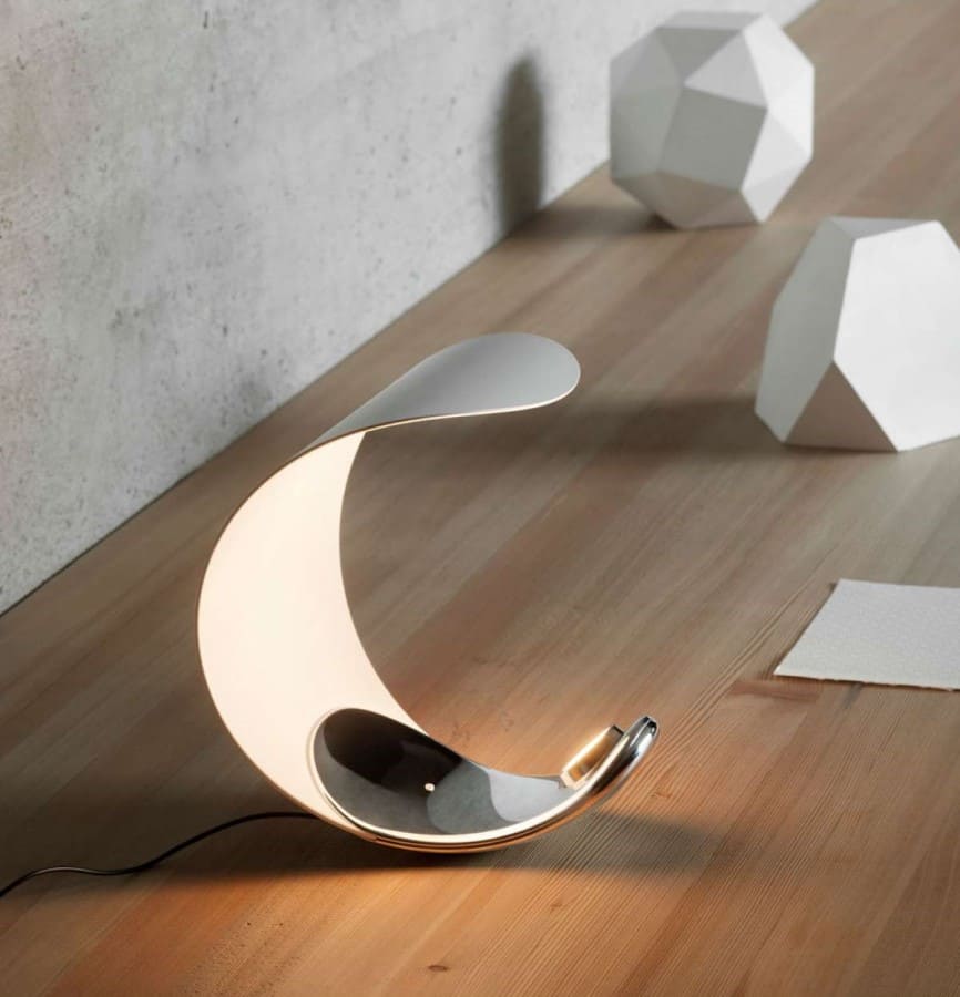 Curl Table Lamp