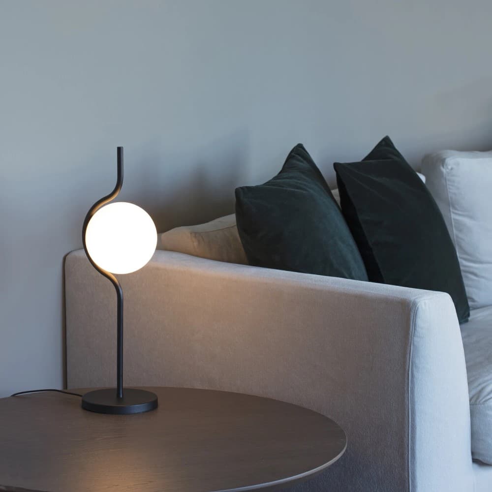 Le Vita Table Lamp