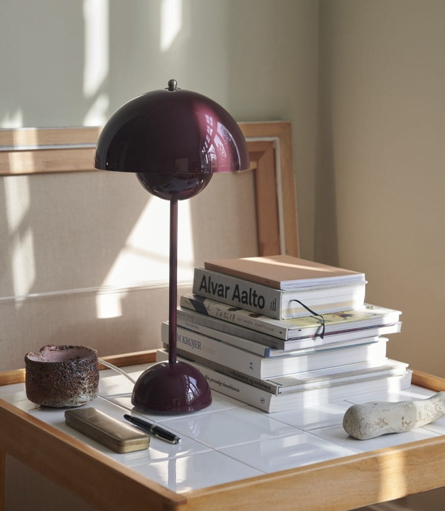 Flowerpot VP3 Table Lamp