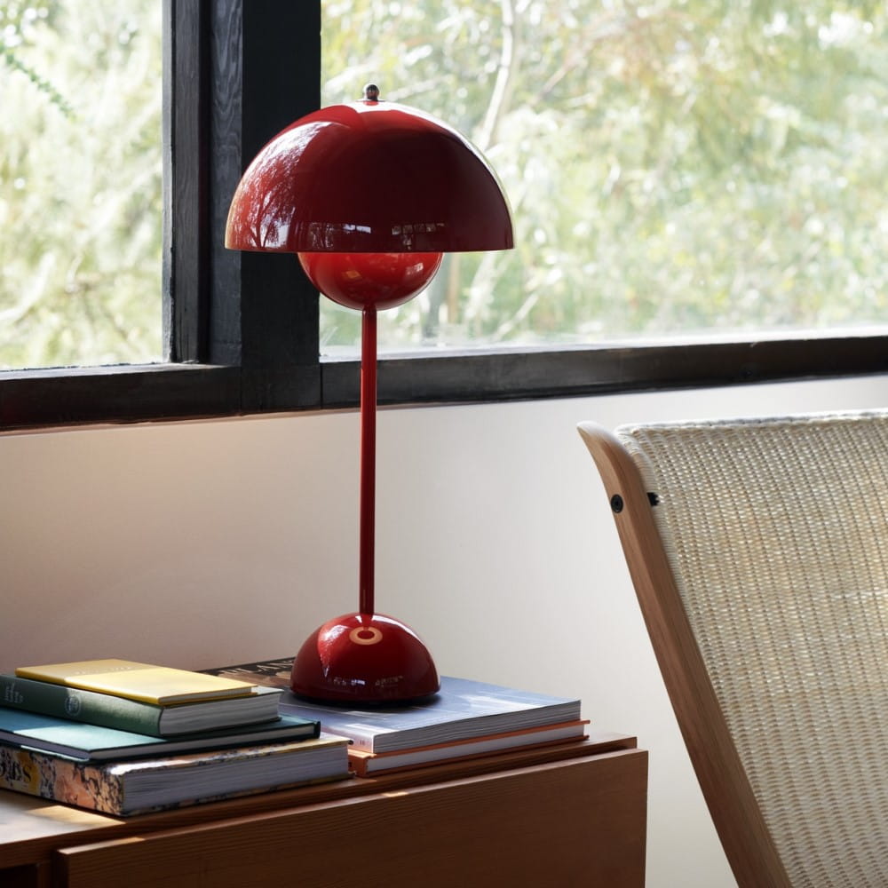 Flowerpot VP3 Table Lamp