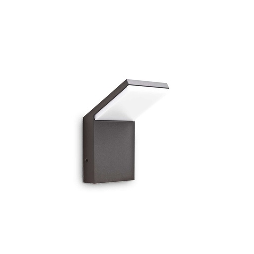 Style Outdoor Wall Light